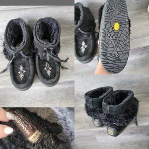 Manitobah Mukluks size 9